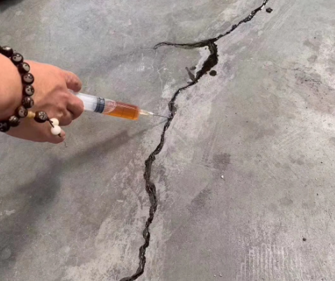 桓台混凝土裂缝修补技术详解​